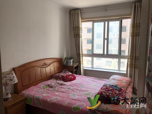 河西学校,香江水岸3楼多层,标准三卧,14年的新房