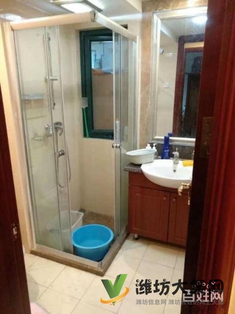 大观天下近 市府东南精装大四室全景观湖 采光好价格