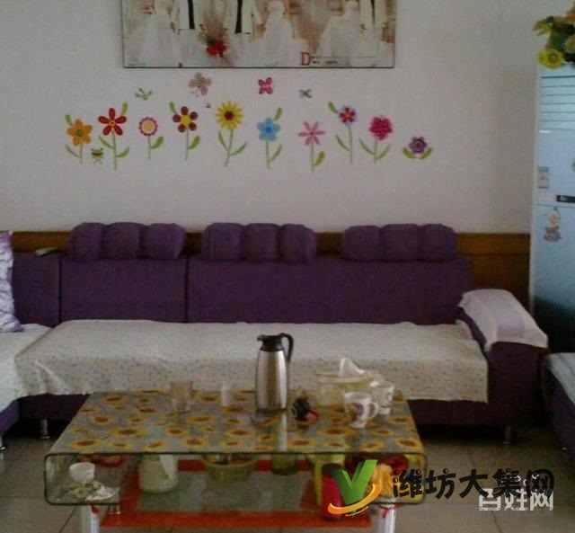 白浪河畔桐荫小区单位房多层一楼101平精装3室