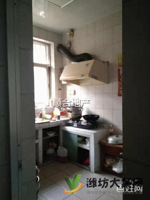 华侨* ** 地税局家属院104平一楼三室 邻中百