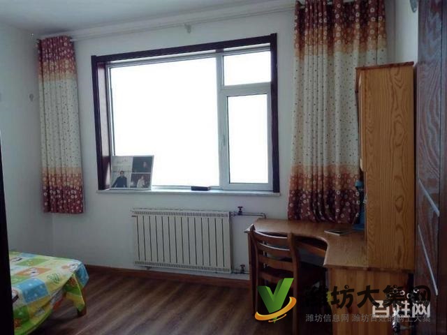 新富专家公寓,精装未住地下车位!客厅朝阳