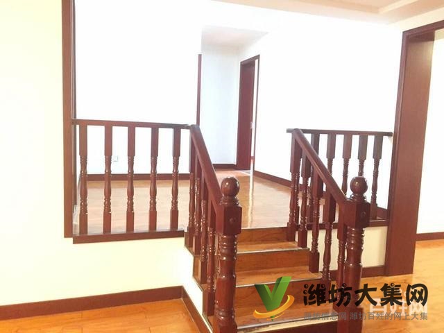 多层一楼近谷德 东方小学省去装修 铭海花园近