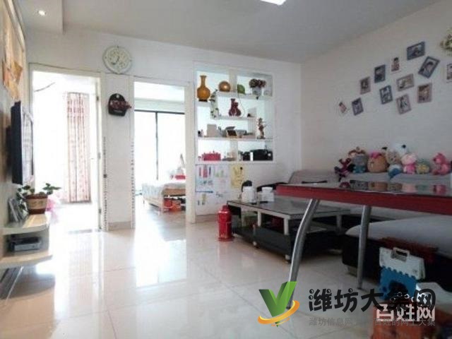 佳乐家旁 明德花园3室2大厅精装婚房 赠阁楼 急售69.8万