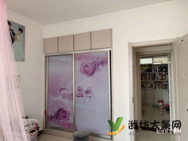 市北区中央世家3楼118平 三室两厅 精装 送30