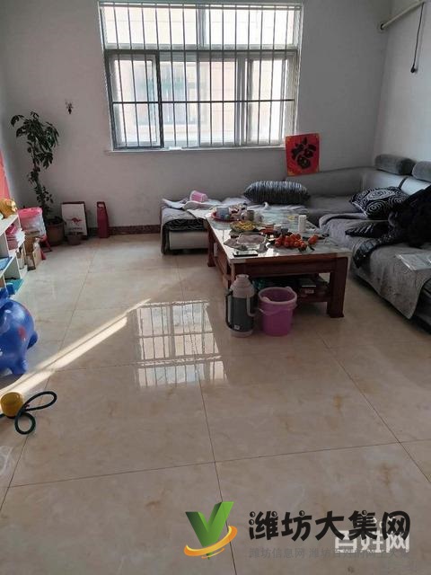 房子有证，外带两个超大露台是个东山