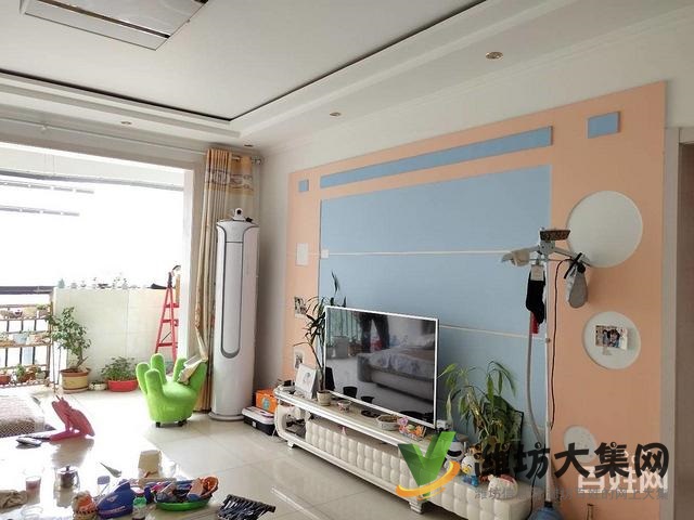 市北区中央世家3楼118平 三室两厅 精装 送30