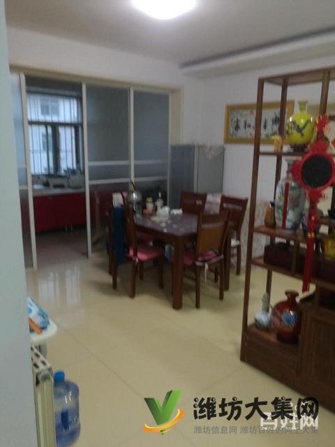 房紧邻幼儿园小学