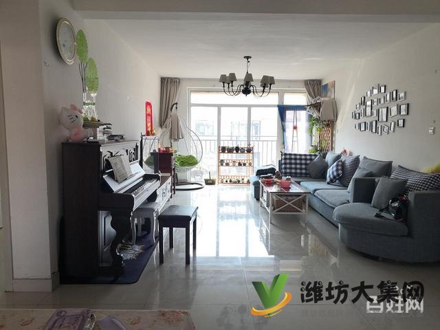 青云御景园，大H户型，三室两厅两卫