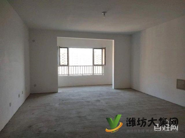 低首付 区政府近 凡尔赛丽都 客厅朝阳 新房未住