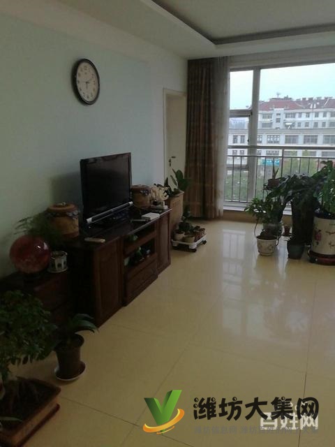 房紧邻幼儿园小学