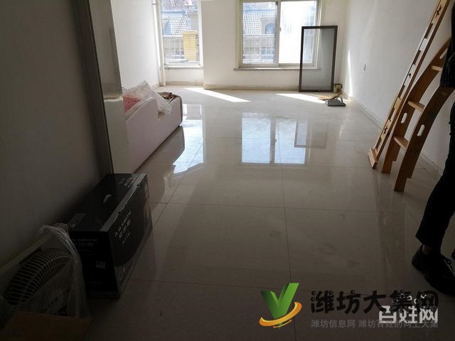 领秀城，南向大客厅，上下复式，兴华學区房