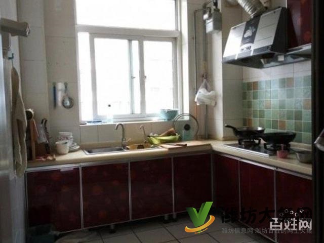 佳乐家旁 明德花园3室2大厅精装婚房 赠阁楼 急售69.8万