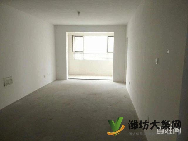 低首付 区政府近 凡尔赛丽都 客厅朝阳 新房未住