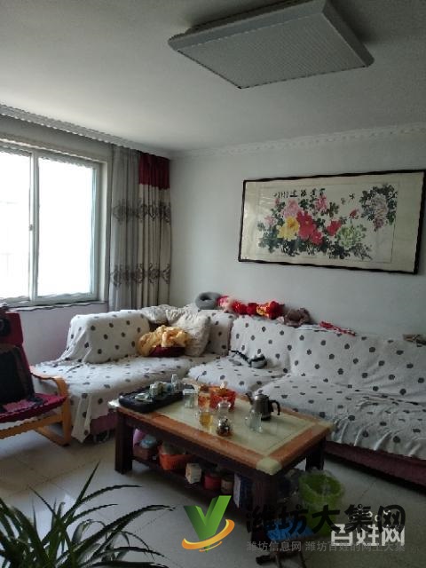 潍水蓝湾三室两厅精装干净手续齐全可以贷款