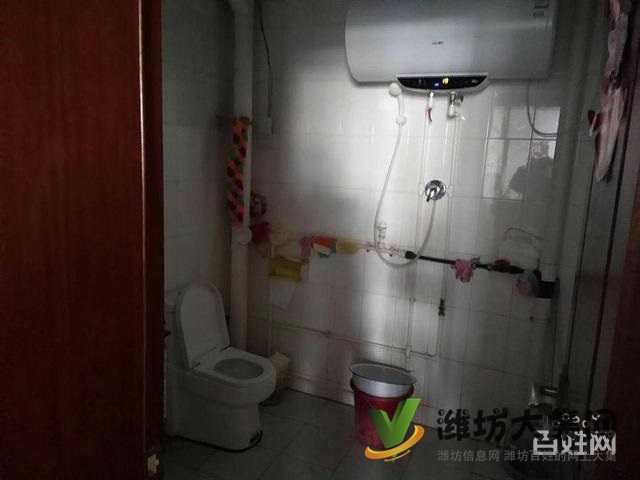 奎文区泰华北 万达近福寿街一楼带院89平3室 精装