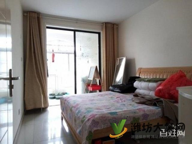 佳乐家旁 明德花园3室2大厅精装婚房 赠阁楼 急售69.8万