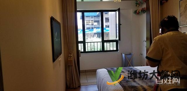 青云国际城，3室2厅2卫大H户型，房主急售急售