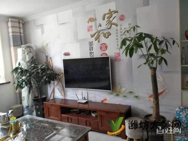 外国语房楼层,大三居,精装修,领包入住,再送车库一个