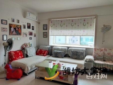 小区环境优越,房型南北通透,离学校体育场近,送地下室