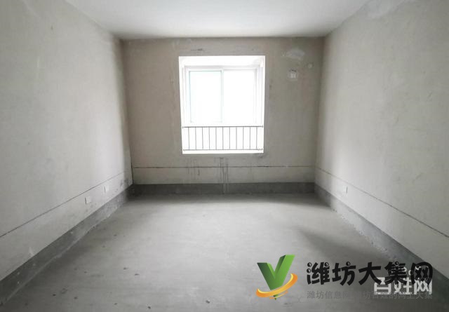 171 平 单价5900客厅朝阳 泰华市中心白浪河