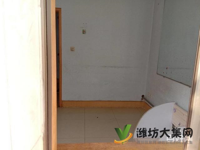 电力局单位号好房!2楼带仓库,集暖天然气!证出税