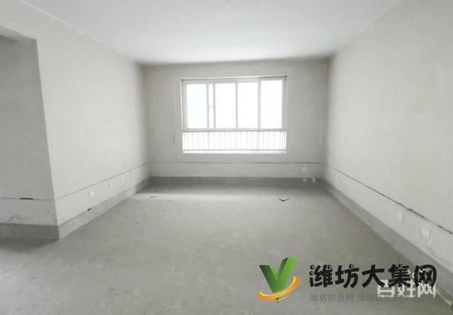 171 平 单价5900客厅朝阳 泰华市中心白浪河