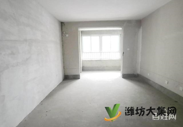 171 平 单价5900客厅朝阳 泰华市中心白浪河