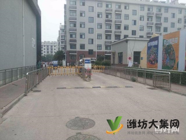 火车站南广场 中间楼层 婚房精装未住 有钥匙随时看