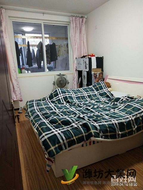 学府嘉苑, 高铁北站近,多层三楼121平三卧朝阳精