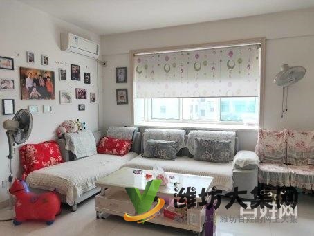 小区环境优越,房型南北通透,离学校体育场近,送地下室