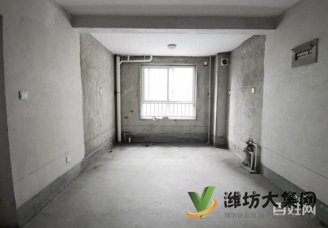 171 平 单价5900客厅朝阳 泰华市中心白浪河