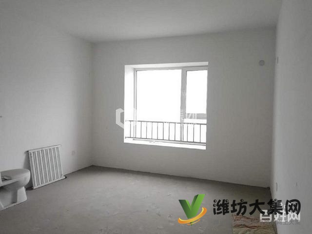 福寿街更名贷款现房!大H户型,四居室,看房方便,靠