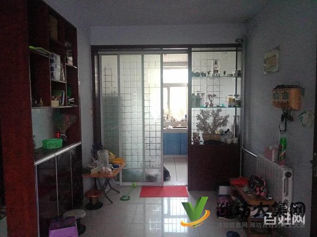 博莱特小区2室2厅 装修房出税 南向大客厅能改3室