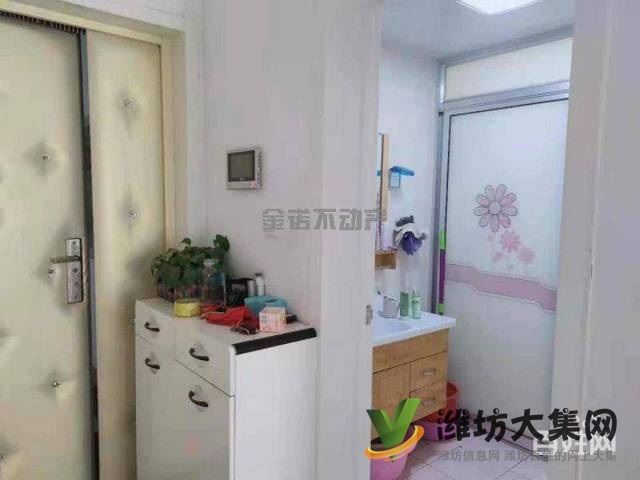 中南世纪城 精装大三室 南北通透 带部分家具家电