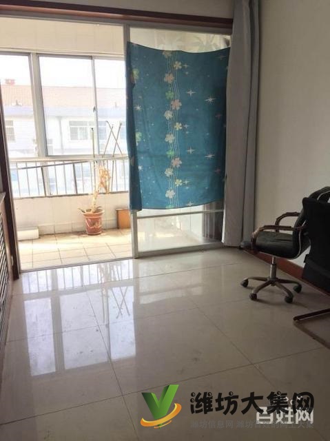 虞河畔 东泰花园多层116平方 三室朝阳 只要60