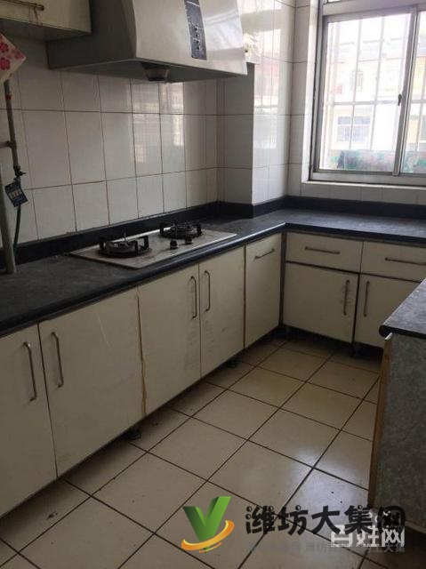 虞河畔 东泰花园多层116平方 三室朝阳 只要60