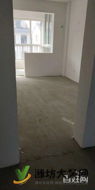 环城红叶园,三室两厅,带40平方大车库走一手房手续