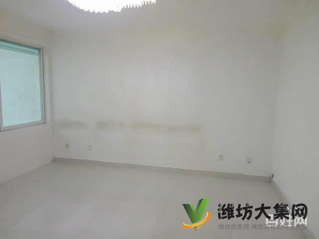 首付13万买西湖公园平地起二楼精装三室未住带大储藏