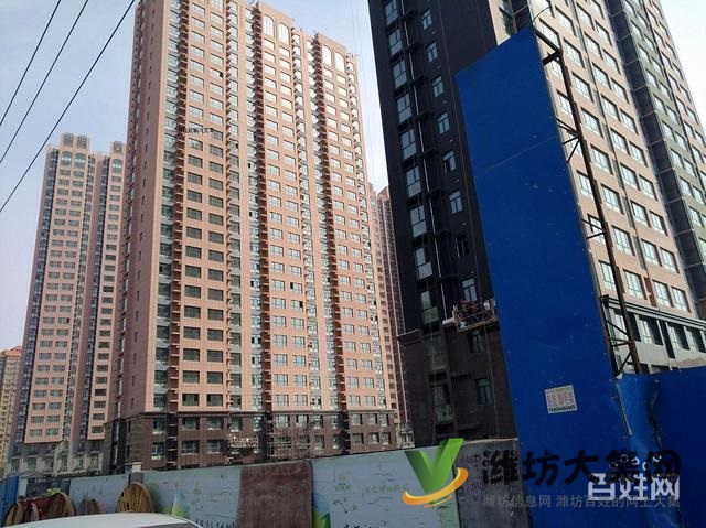 金都聚福园电梯房142平米赠后阳台毛坯带地下室急售