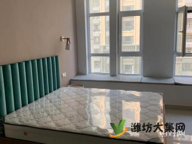 万达近 1室1厅1卫精装修拎包入住