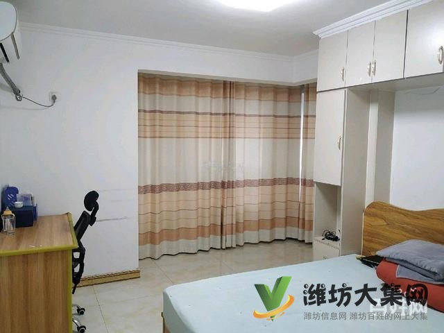 上城国际精装齐全3台空调 2台电视 看房方便拎包入