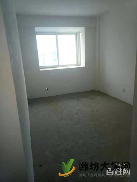 浞河六号,多层电梯二楼西户168平3室2厅2卫,带