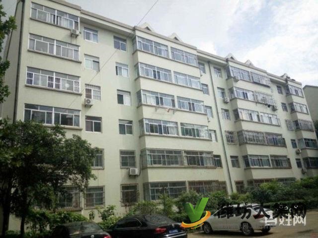 新华中学对面多层2楼南北通透精装修交运小区 加州世纪尊品