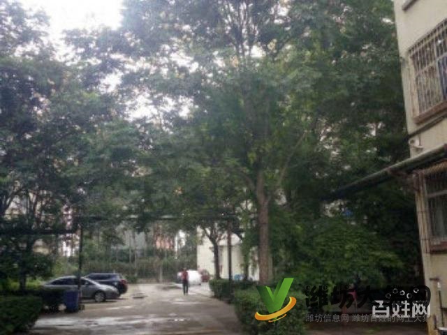 新华中学对面多层2楼南北通透精装修交运小区 加州世纪尊品