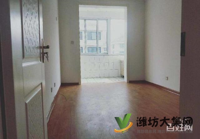 通亭街海龙路高铁站近,三室朝阳,精装修,周边配套齐