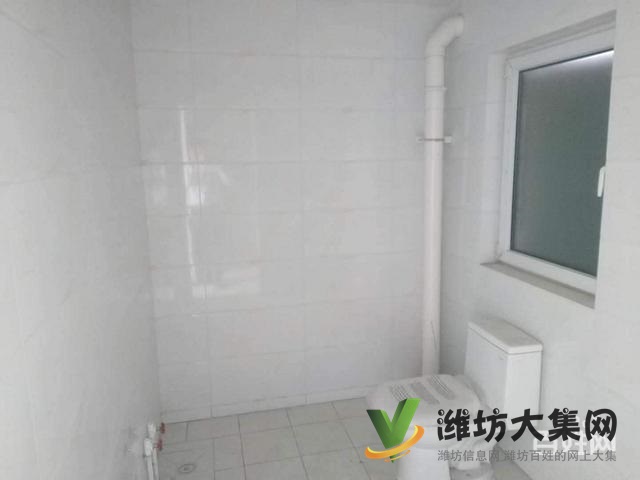 浞河六号,多层电梯二楼西户168平3室2厅2卫,带