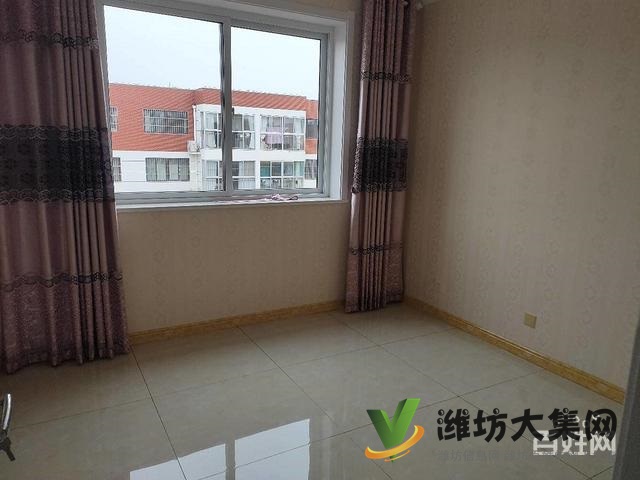 领世新城精装婚房未住,带全套家具,房主换豪宅急售,