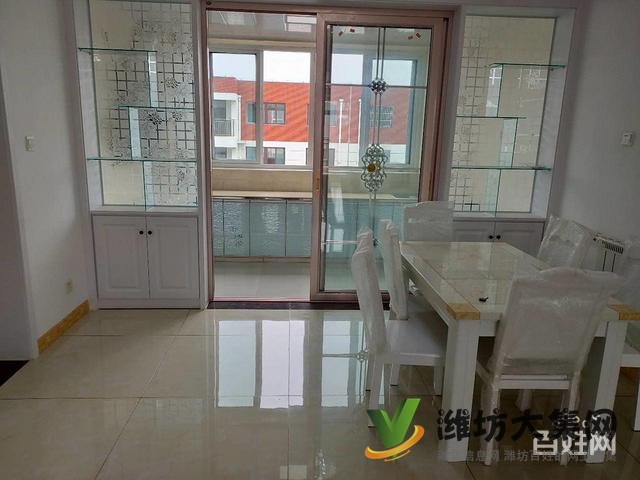 领世新城精装婚房未住,带全套家具,房主换豪宅急售,