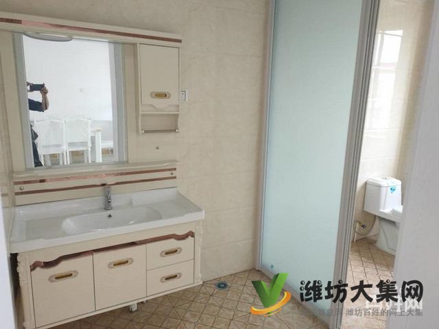 领世新城精装婚房未住,带全套家具,房主换豪宅急售,