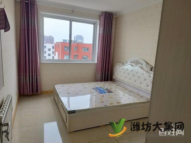 领世新城精装婚房未住,带全套家具,房主换豪宅急售,